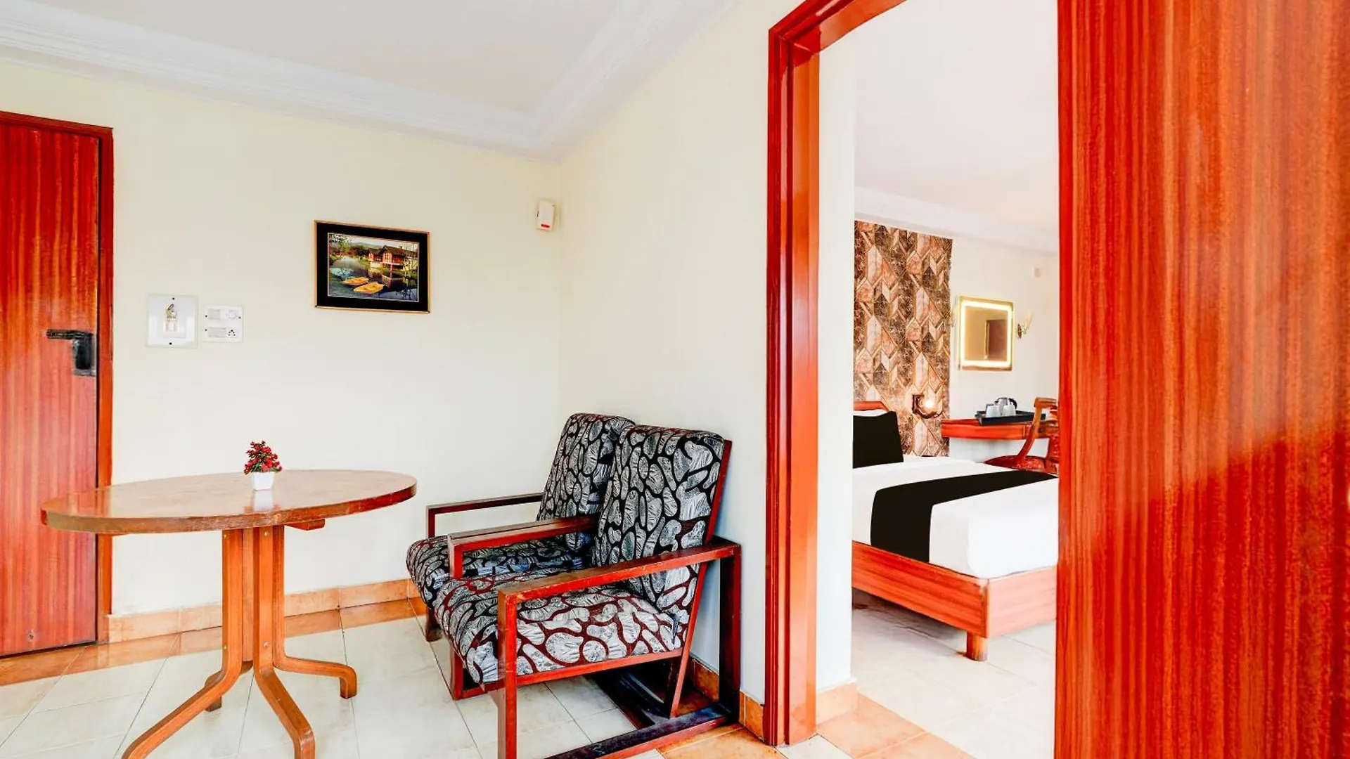 Hotel Super Townhouse Mysore Central Formerly Olive Star