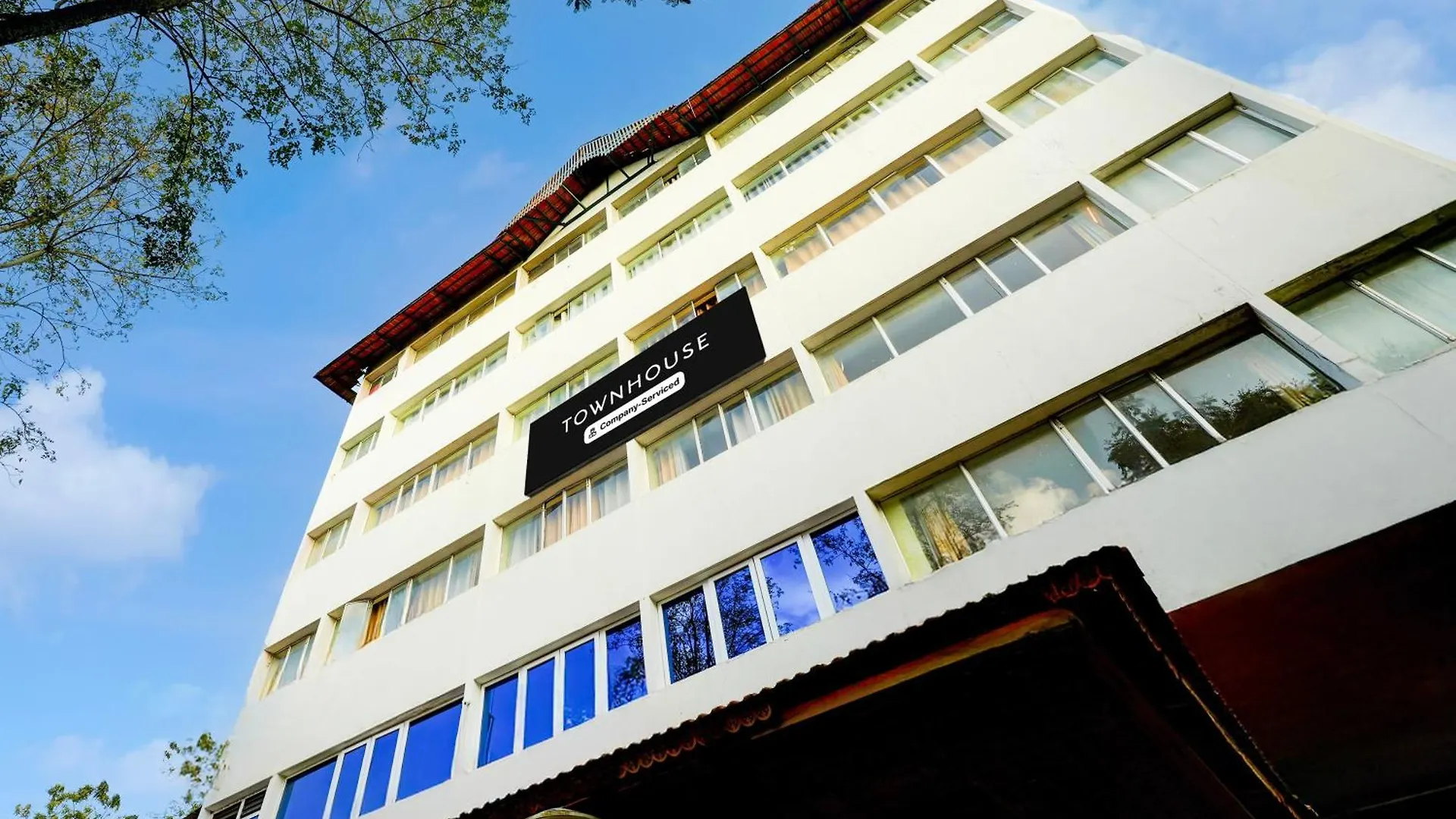 Hotel Super Townhouse Mysore Central Formerly Olive Star