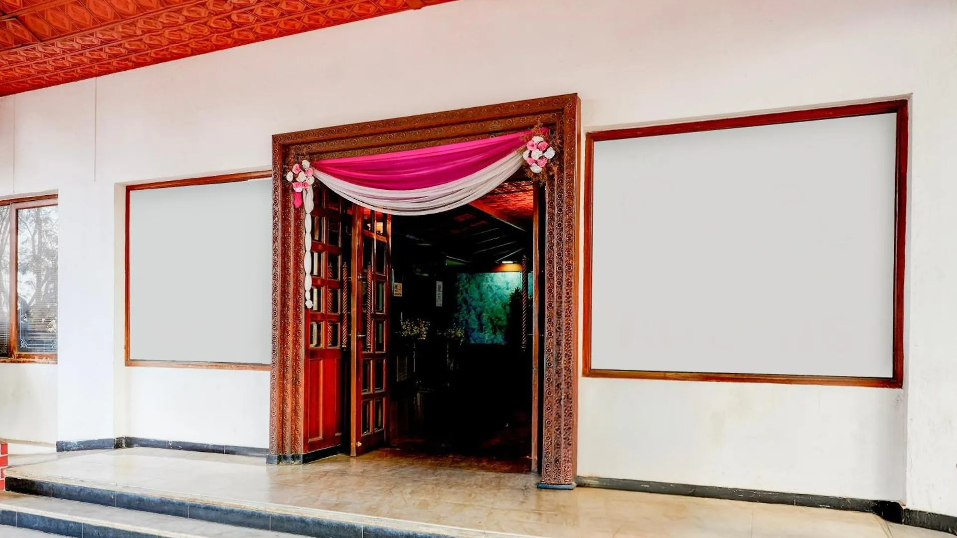 Super Townhouse Mysore Central Formerly Olive Star Hotel